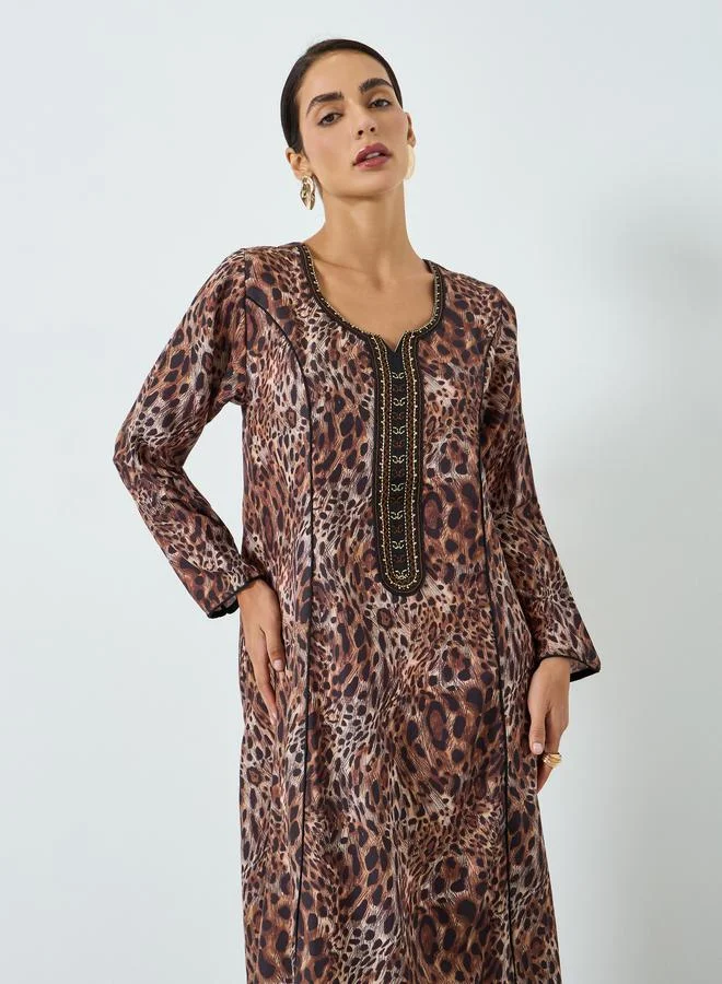 مكسيم كريشن جلابية مطرزة بطبعة جلد الفهد وحافة واسعة للنساء